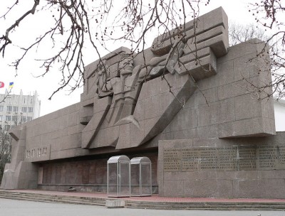 http://ordenrf.ru/upload/novosty-info/sevastopol-memorial.jpg